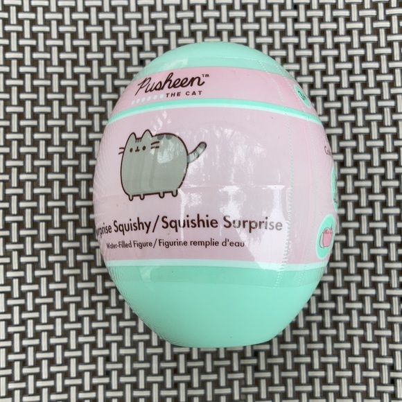 ⚜️Pusheen Cat Cell Phone Ring & Surprise Squishy! - Picture 5 of 15